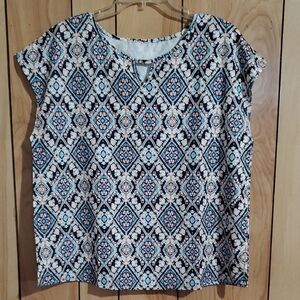 Geometric Patterned Women's Top